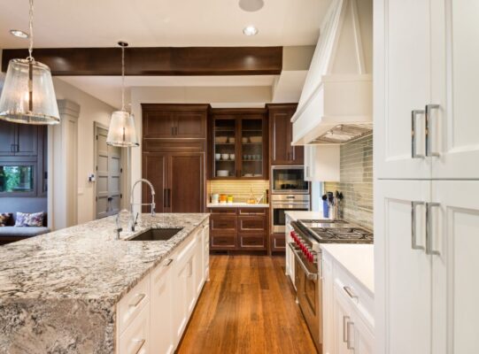 • Quartz Countertops Kissimmee – White Modern Kitchen Design